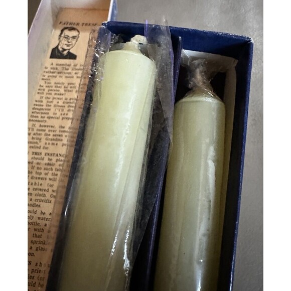 A. I. Root Co Candles Sacred Use 10.5" 100% Beeswax Original Box 1940s? Story - Picture 3 of 6